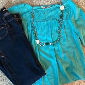 Arizona Jean Company Turquoise Lace Blouse